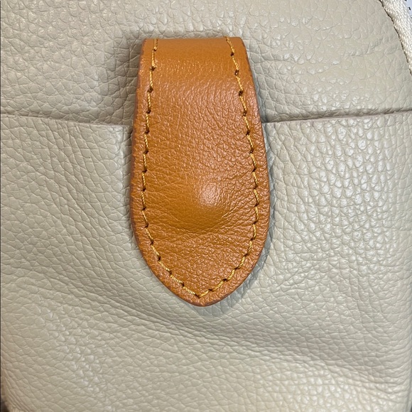 DIVINA FIRENZE Made In Italy Leather Mobile Phone Holder Crossbody Bag - NWT - Picture 5 of 8